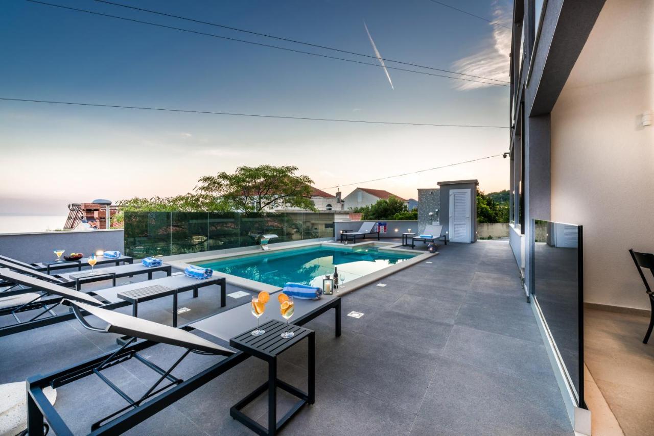 Apartments Villa Poco Loco Млини Екстериор снимка