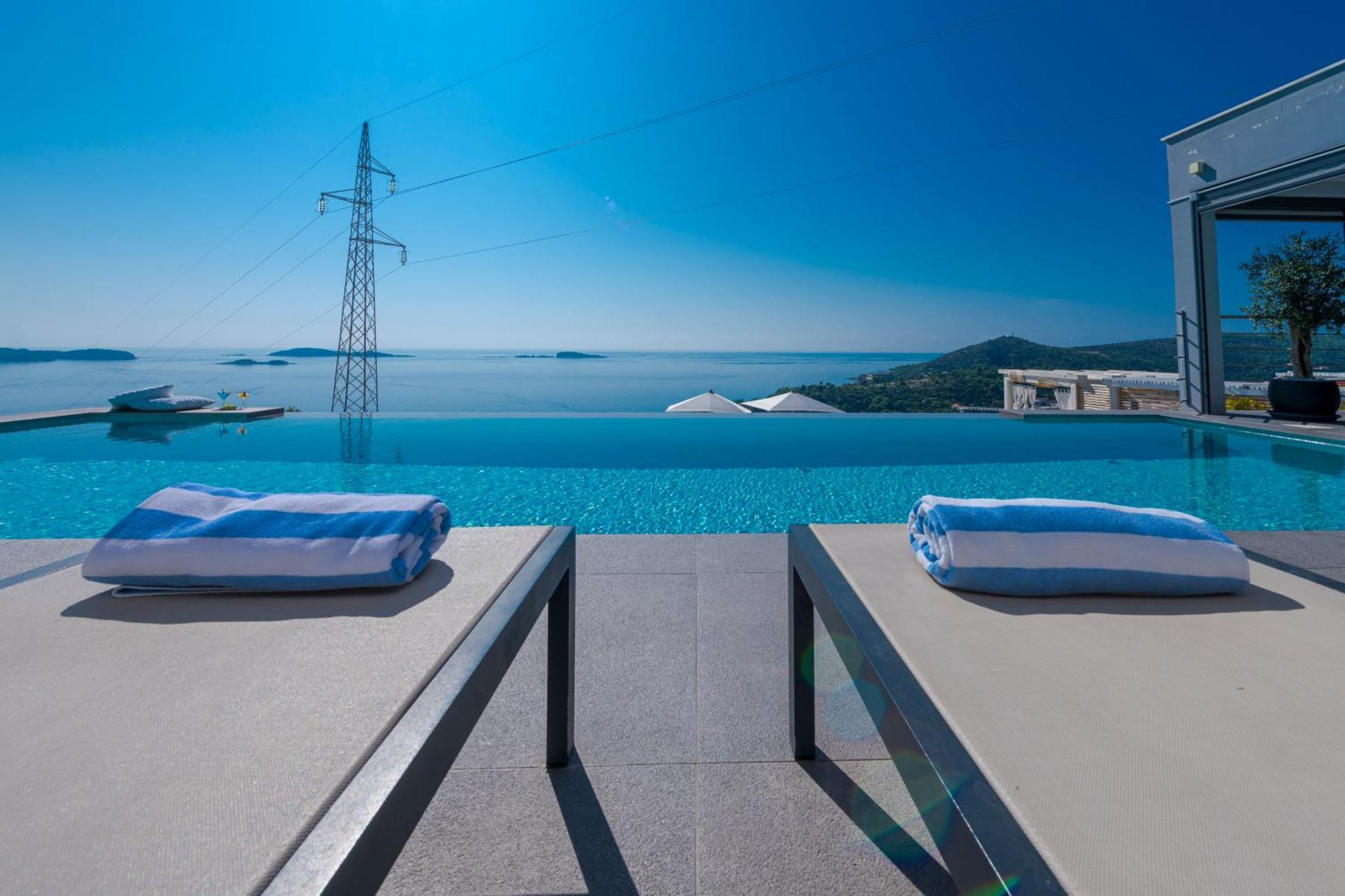 Apartments Villa Poco Loco Млини Екстериор снимка