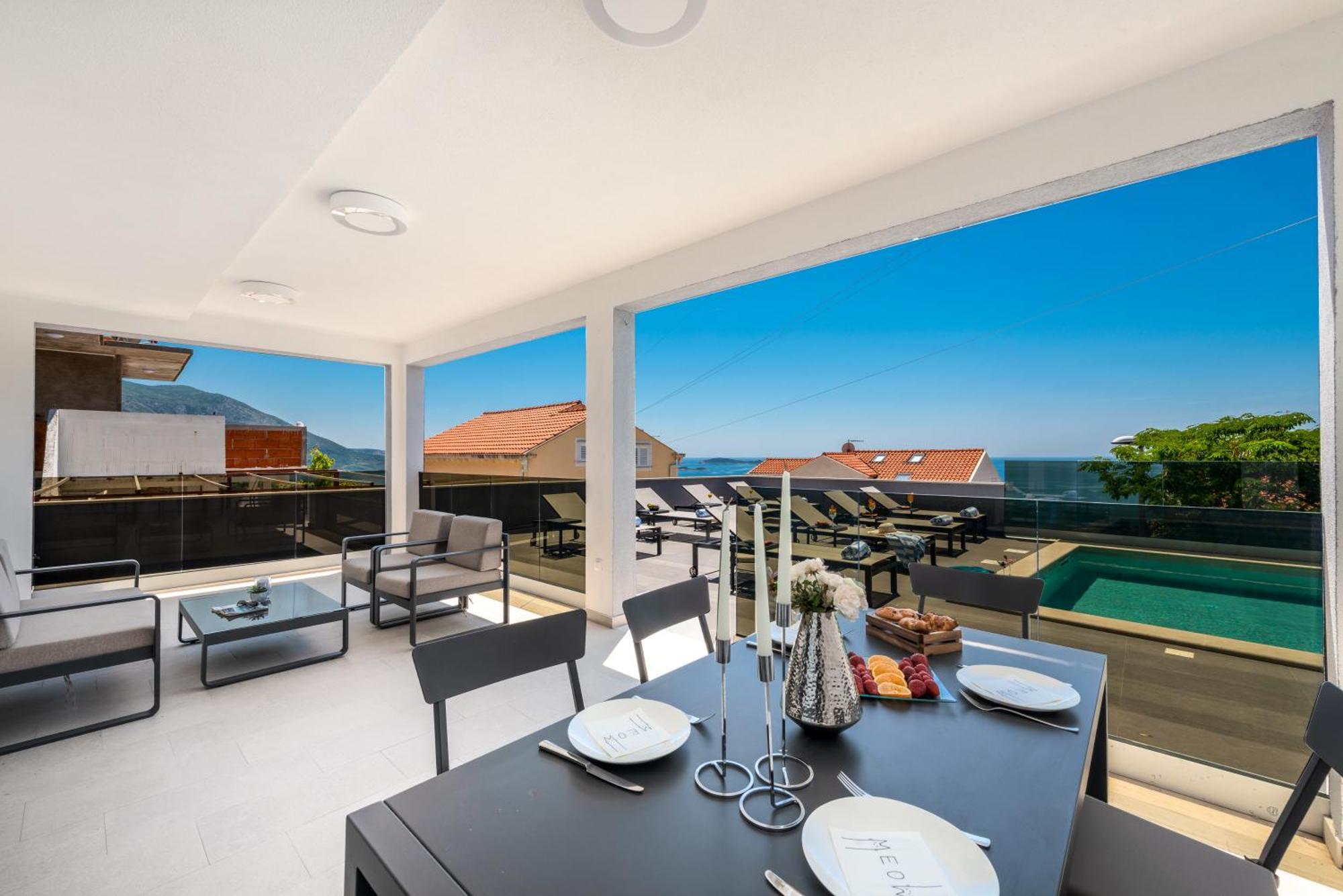 Apartments Villa Poco Loco Млини Стая снимка